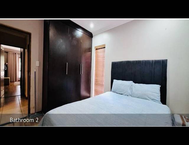2 BEDROOM TOWNHOUSE FOR SALE IN PRIMROSE